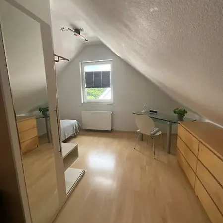 Apartment Zentrale Loftcharakter